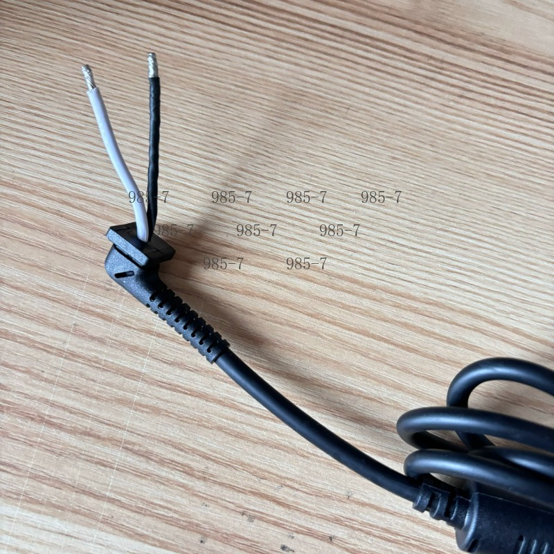 Pengisi Daya Laptop 330W, 20V  - Laptop Charger ulasan dan harga