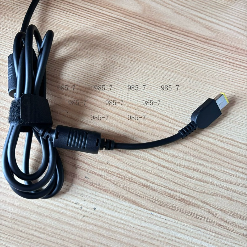 Pengisi Daya Laptop 330W, 20V  - Laptop Charger ulasan dan harga